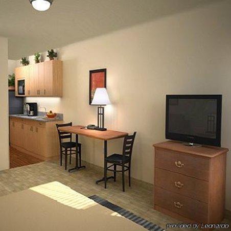 Aspen Suites Hotel Juneau Room photo